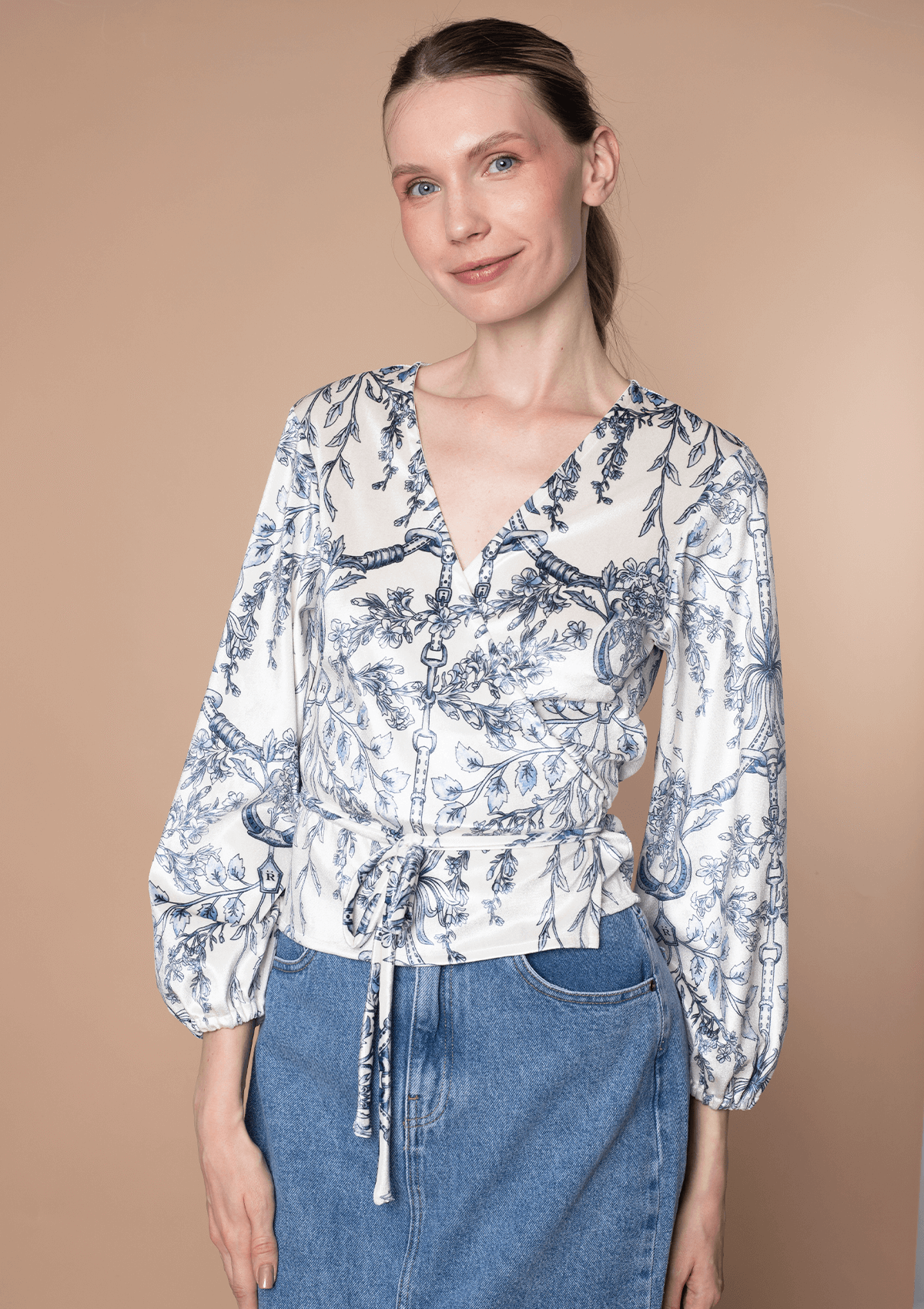 Amber Blouse | Equiflora print | White