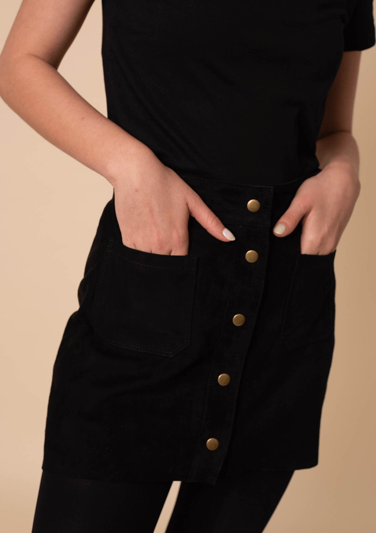 Estancia Suede Leather Skirt | Black