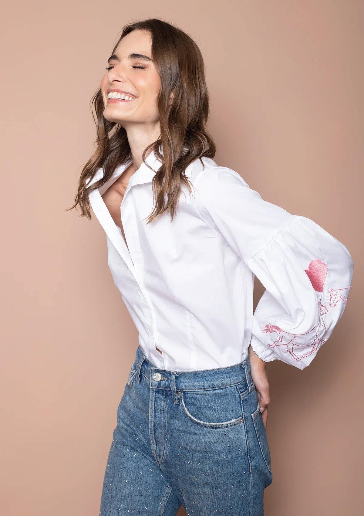 Annie Shirt Embroidered | Love - RönnerShirtXS