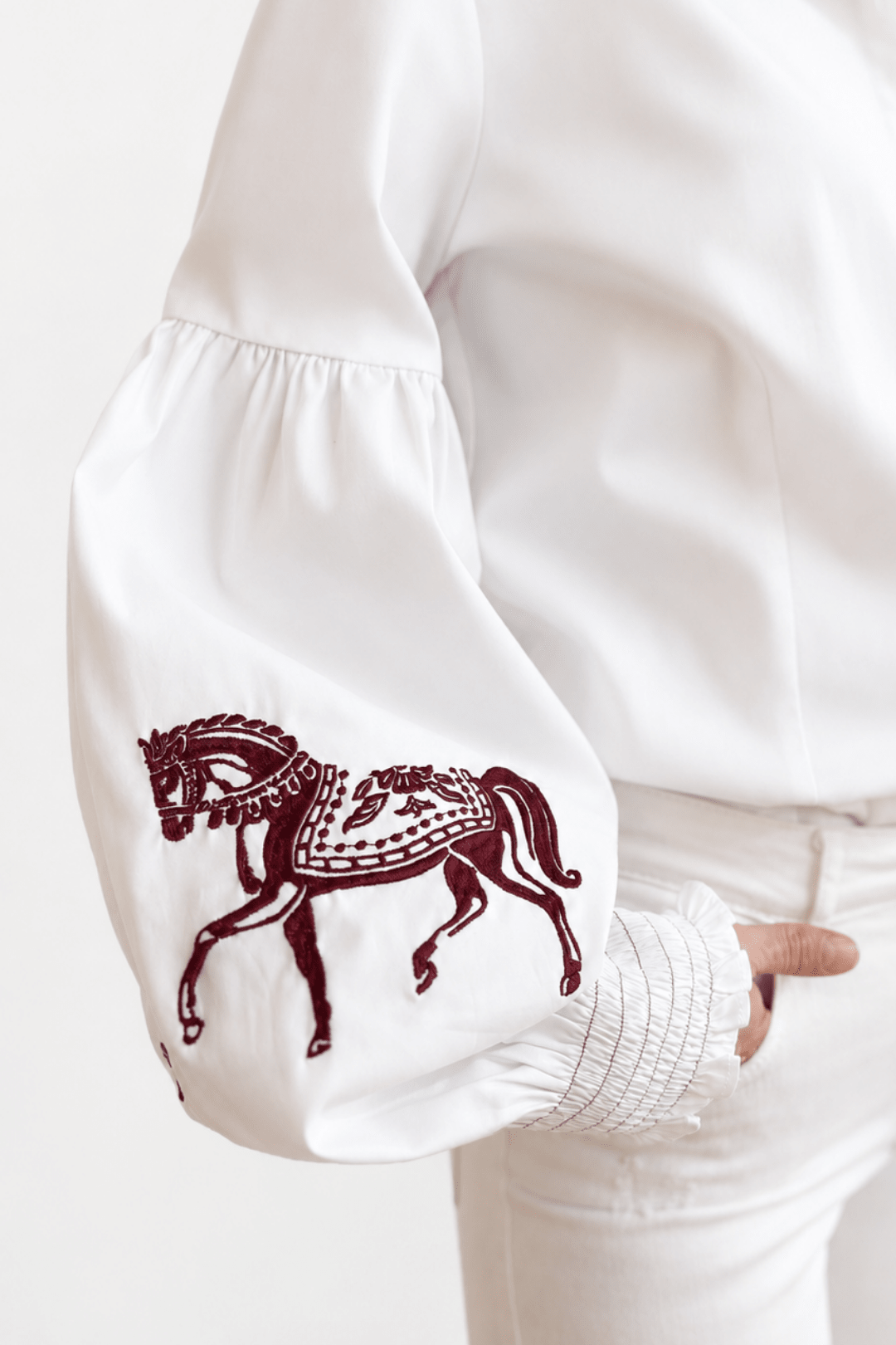 Annie Shirt Embroidered | White - RönnerShirtXS