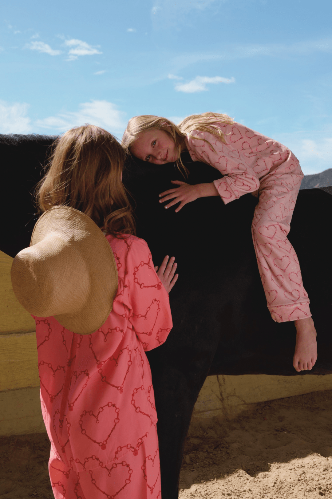 Bit of Love Children's PJ's Set - RönnerLong Sleeve SetRose