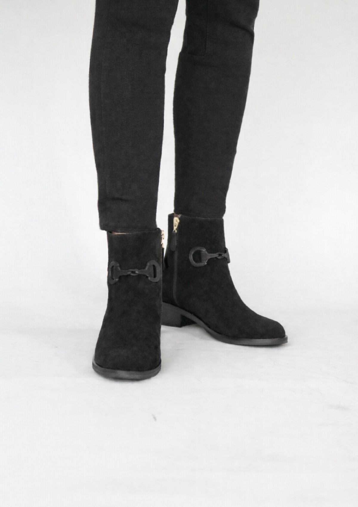 Cavalia Flat Ankle Boots | Suede | Black - RönnerBoots36