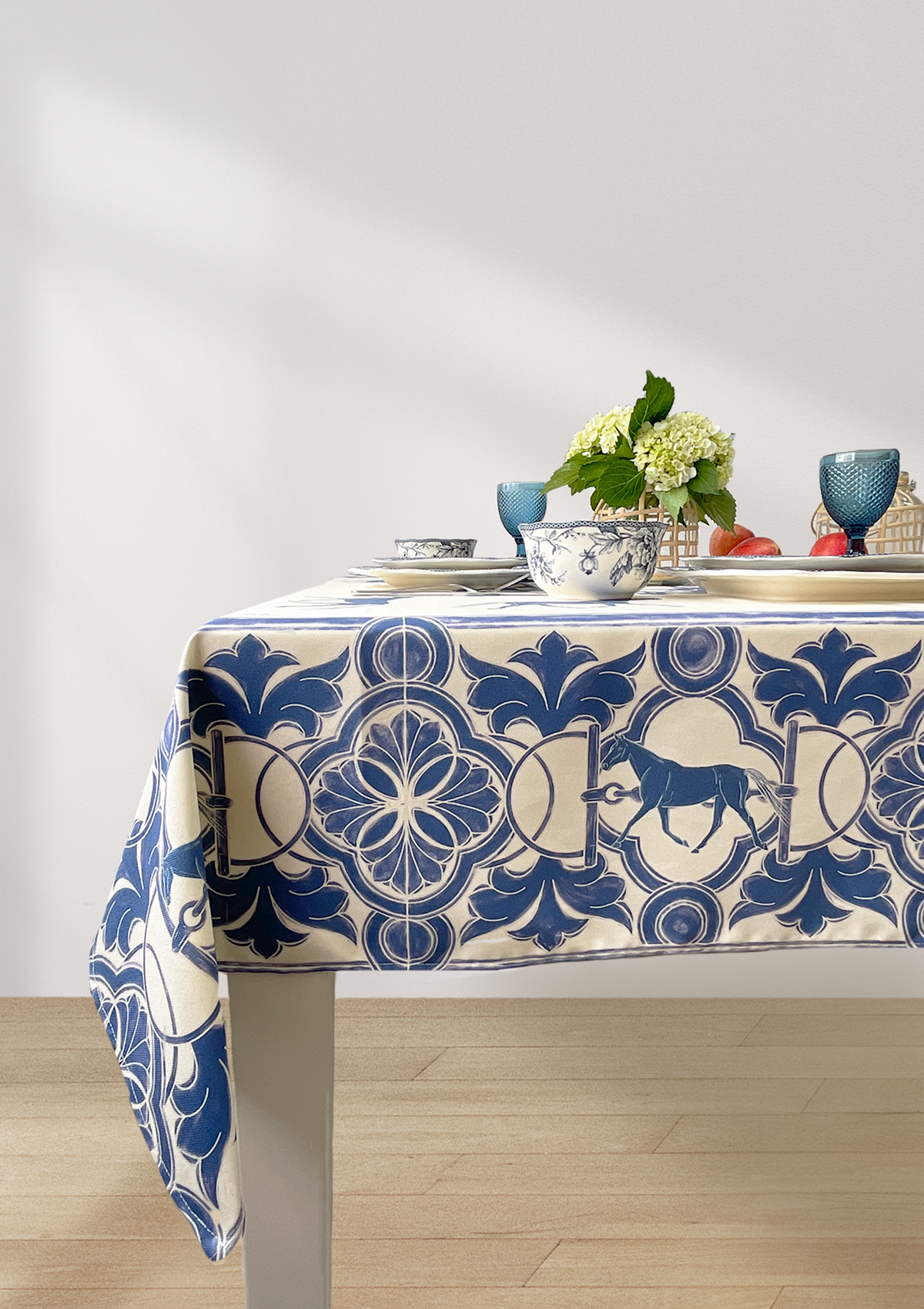 Aria Tablecloth | Blue - Rönner