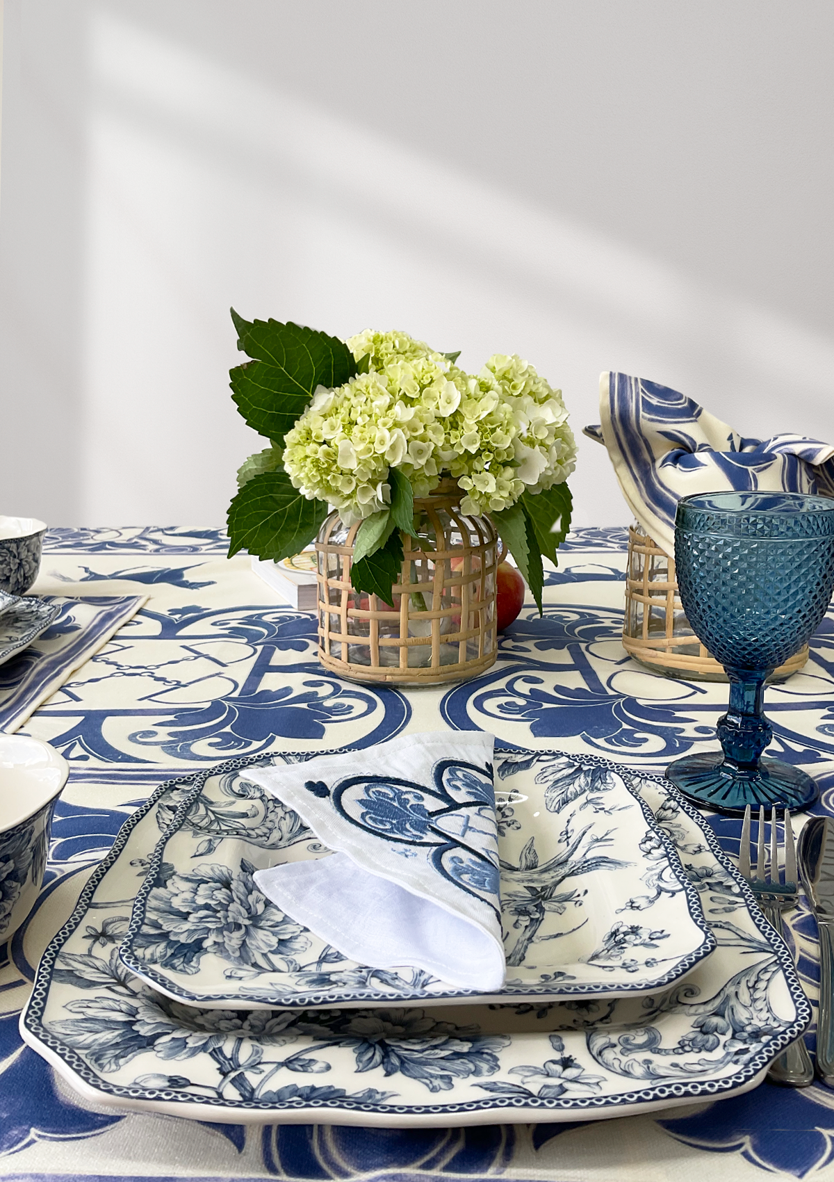 Aria Tablecloth | Blue - Rönner