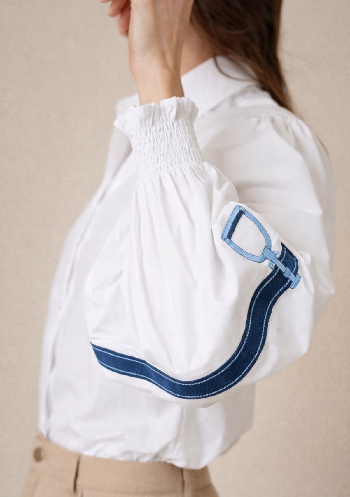 Connie Shirt | White | Embroidered Stirrup - RönnerShirtXS