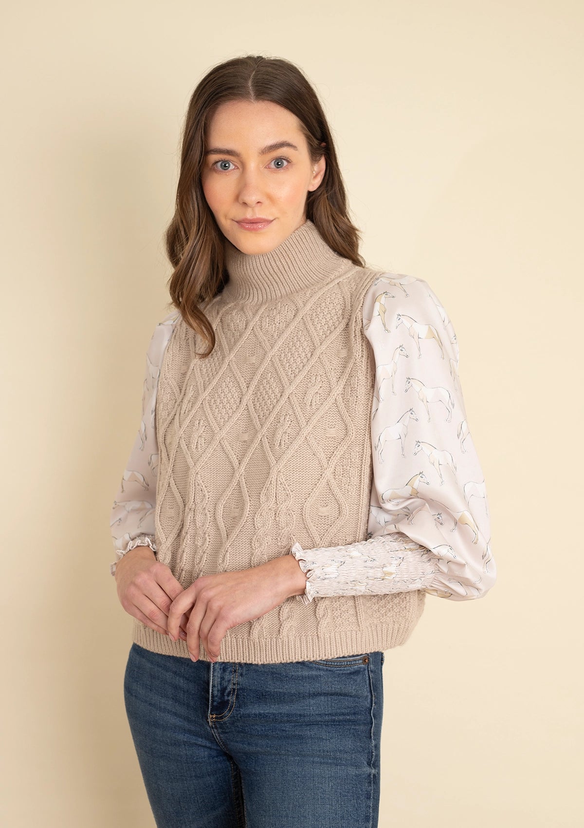 Ellie Cable Knit Sweater with Printed Sleeves - Rönner