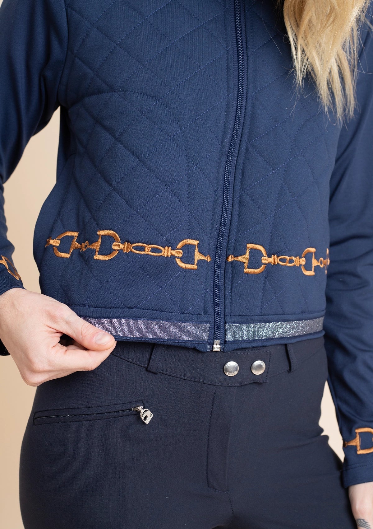 Ember Embroidered Cropped Zip Jacket - RönnerJacketsXS