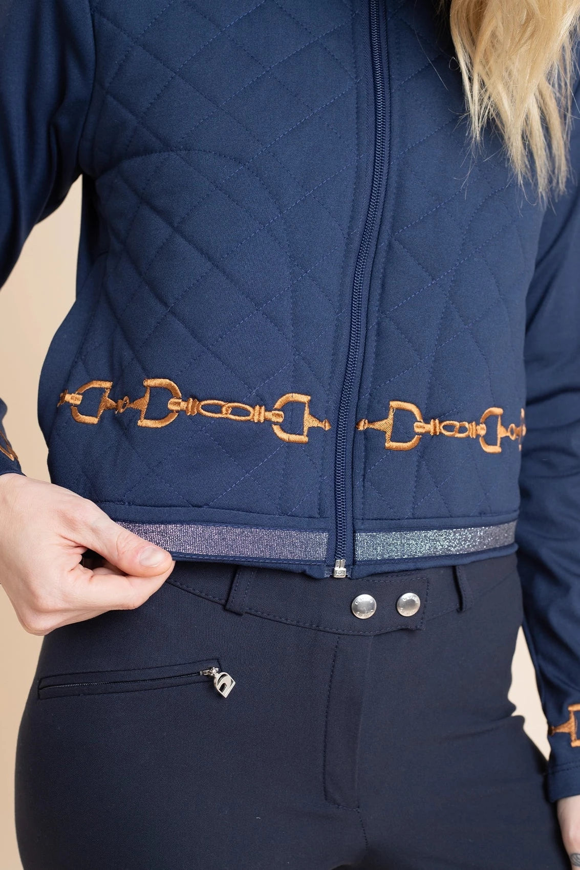 Ember Embroidered Cropped Zip Jacket - RönnerJacketsXS