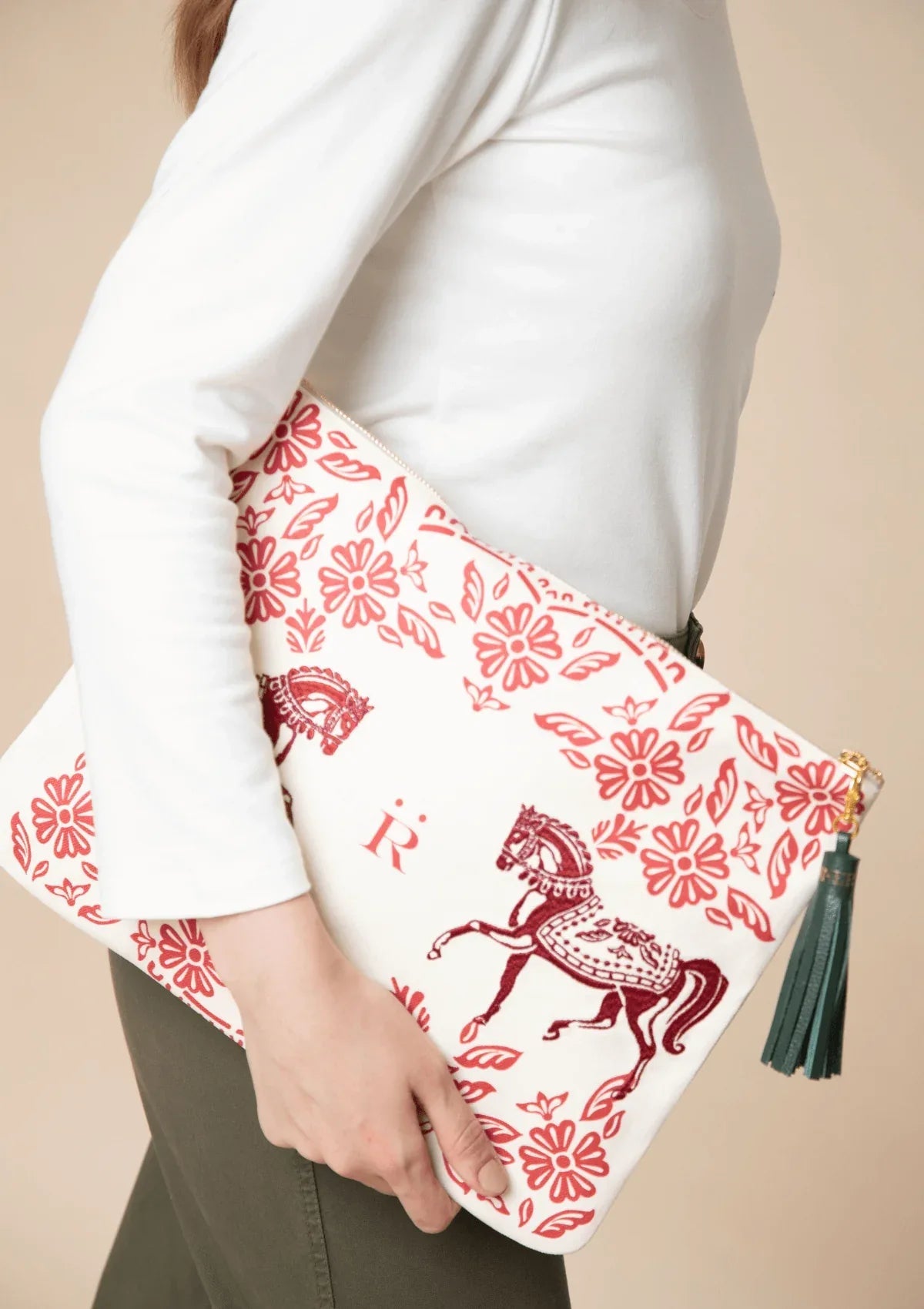 Flower Horses Pouch - RönnerPouchRed