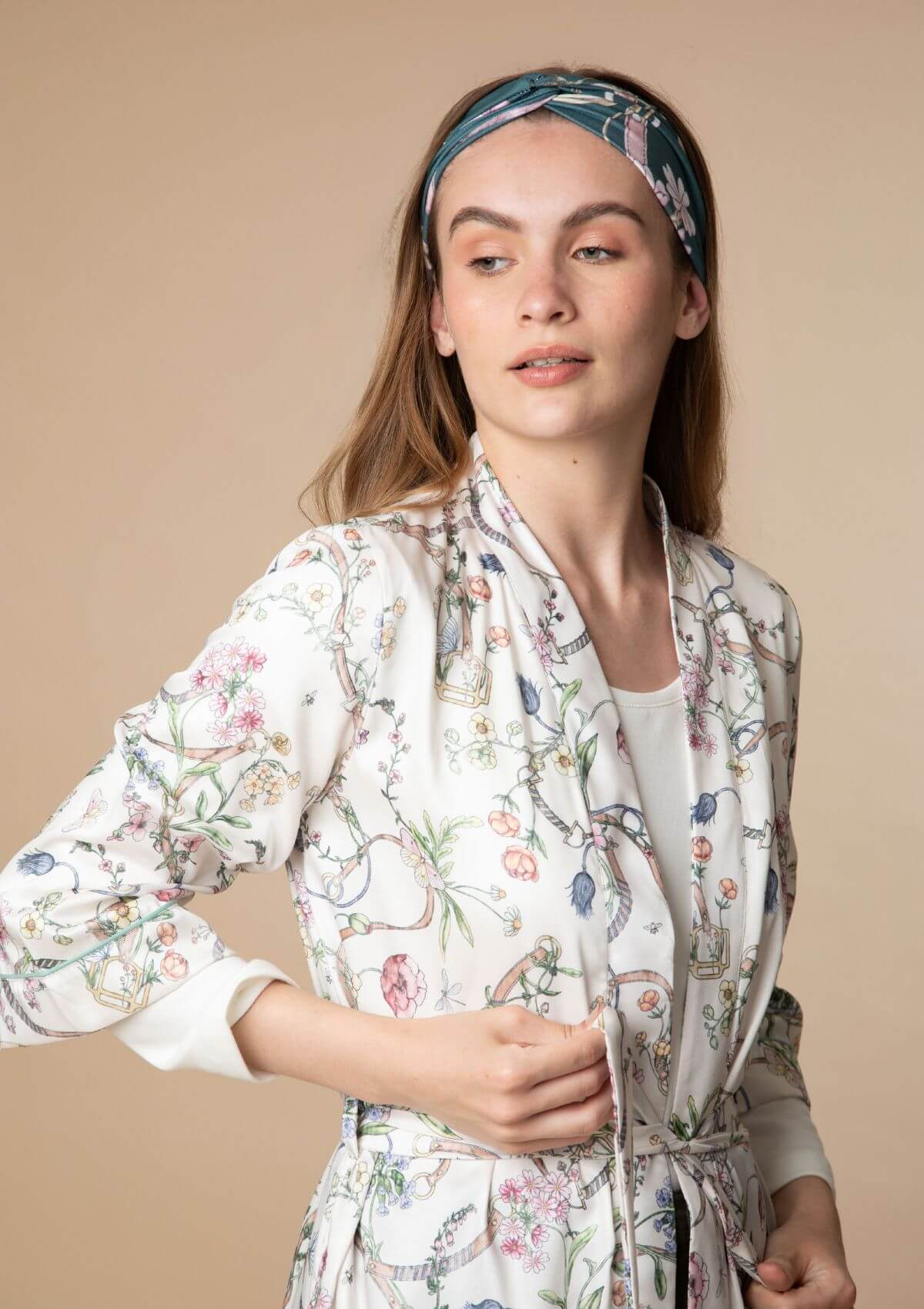 Helena Robe | Herbaria Print | Nude - RönnerXS