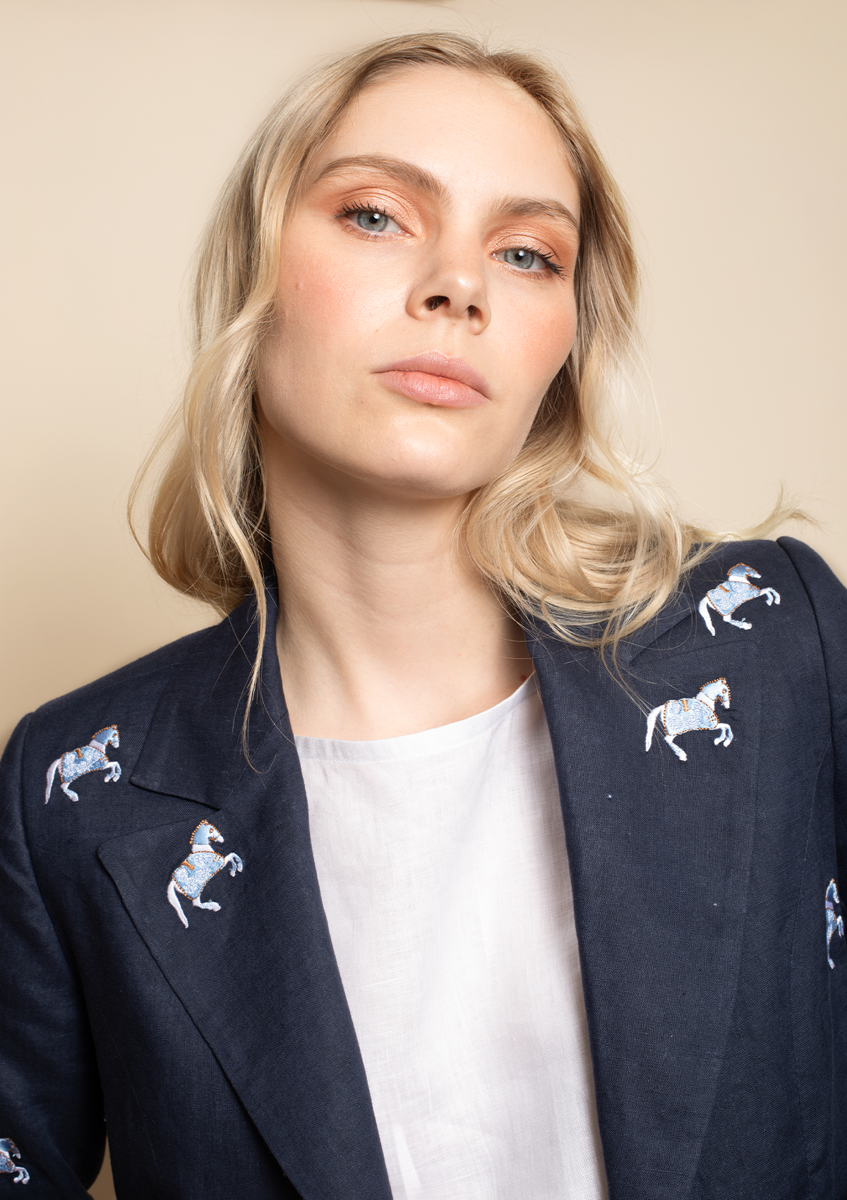 Linen Embroidered Blazer | Navy - Rönner