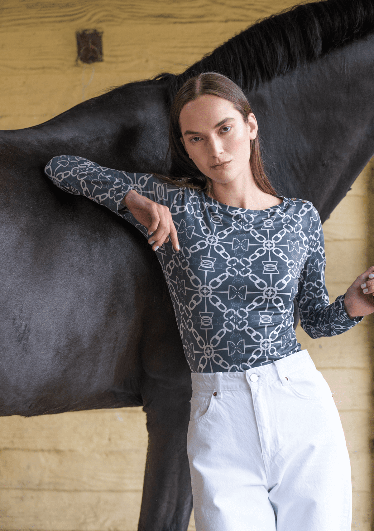 Rosalie Long Sleeve T-shirt | Chainlink Noir - RönnerPolo ShirtL