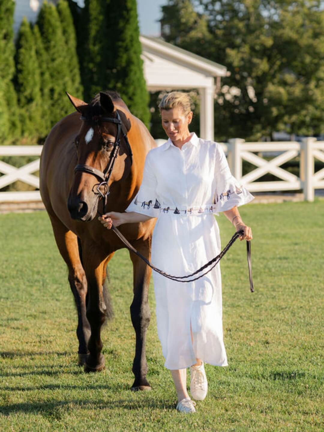 Sand Linen Tunic | Embroidered Sleeves | White - RönnerXS