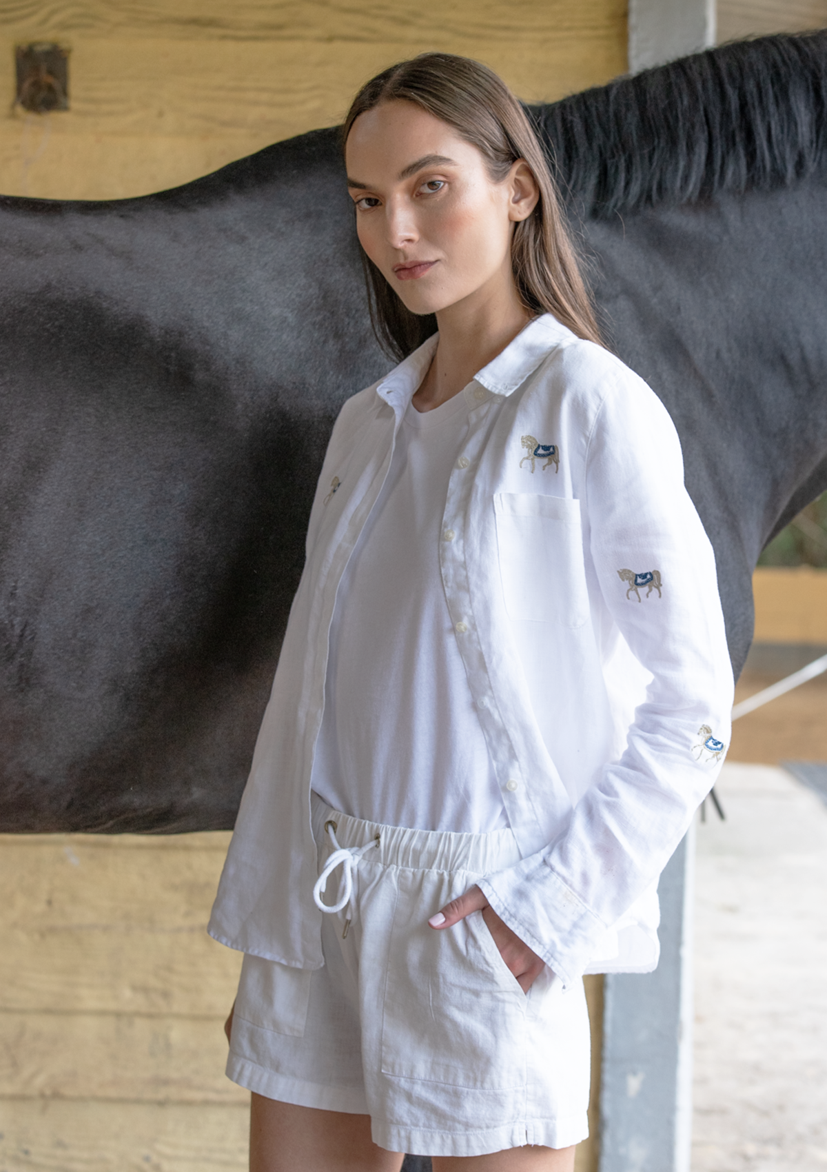 Sundown Embroidered Horses Linen Shirt | White - Rönner