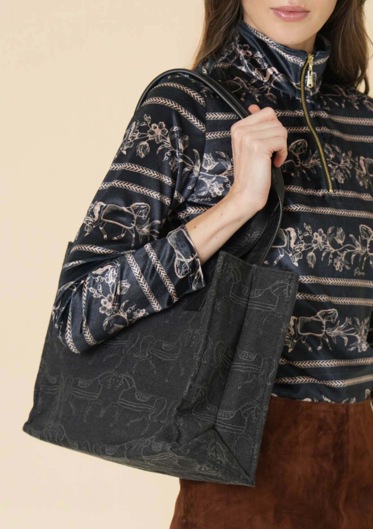 The Clarion Tote - RönnerBlack and Gold