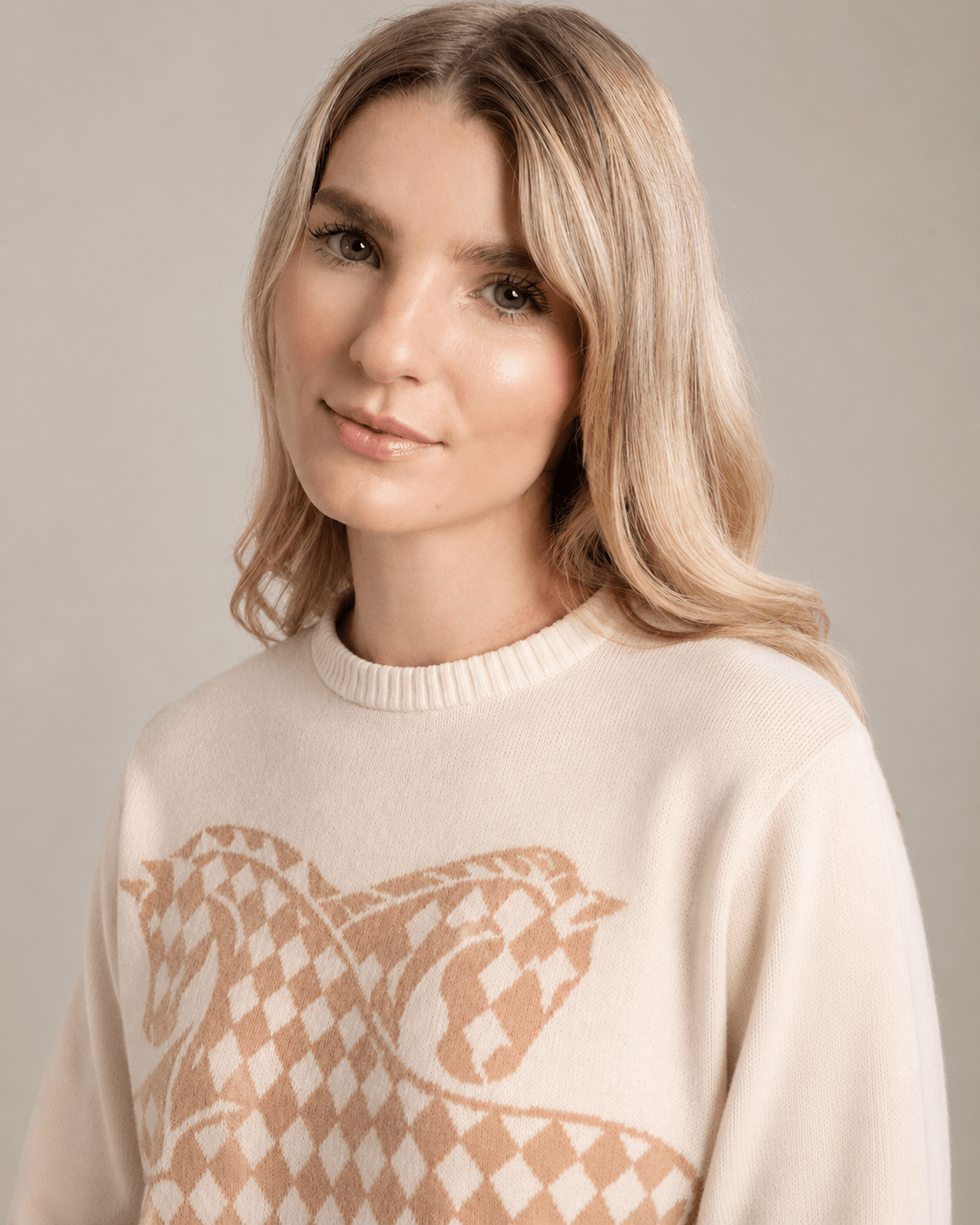 The Harlequin Horses Sweater | Cream - RönnerXS