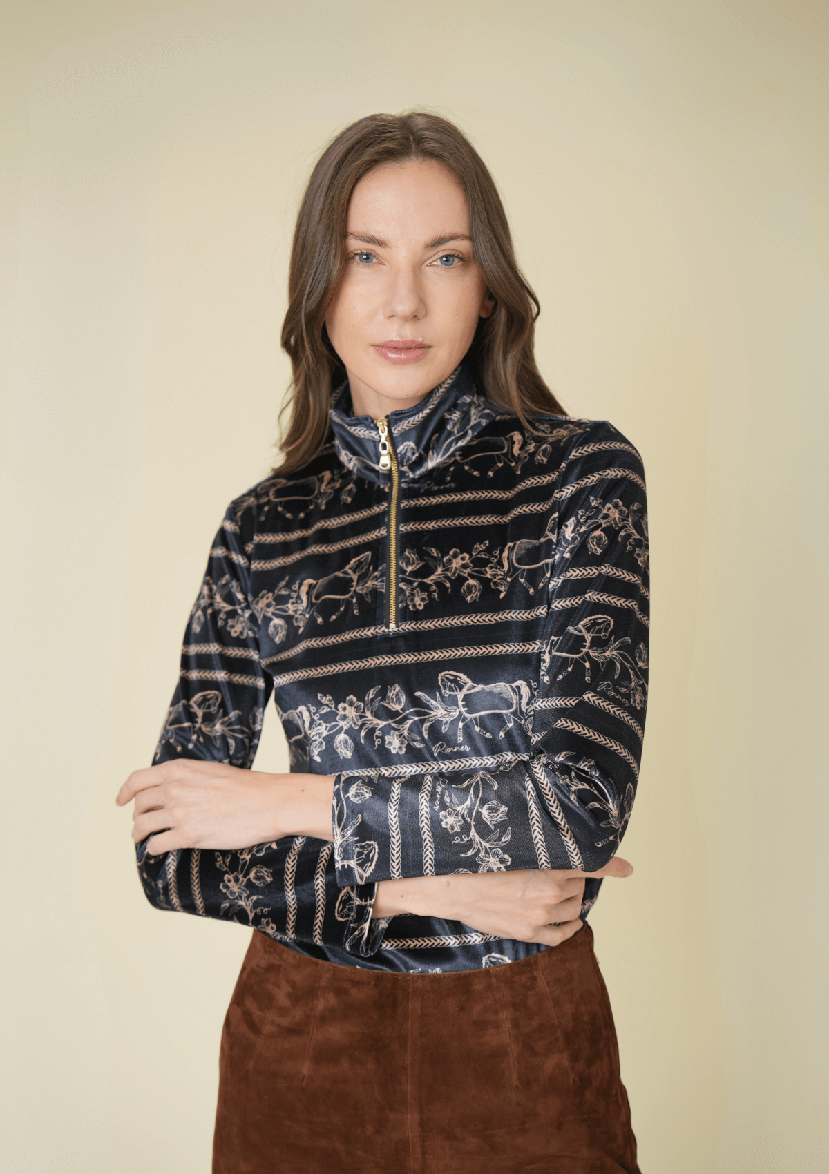 Velour Q-Zip | Long Sleeve | Dancing Horses Print | Noir