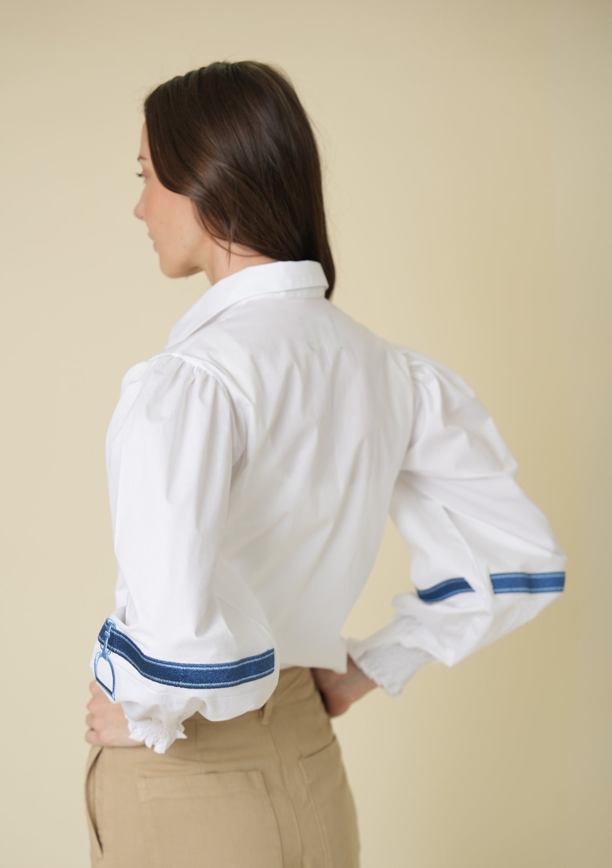Connie Shirt | White | Embroidered Blue Stirrup