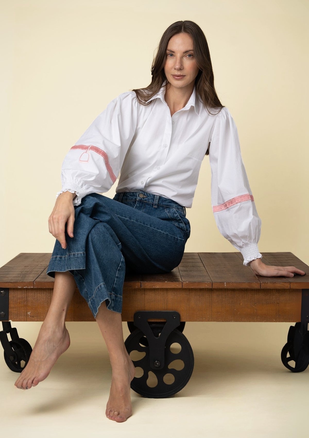 Connie Shirt  | White | Embroidered Rosé Stirrup