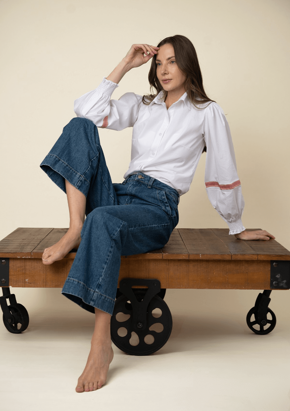 Connie Shirt  | White | Embroidered Rosé Stirrup