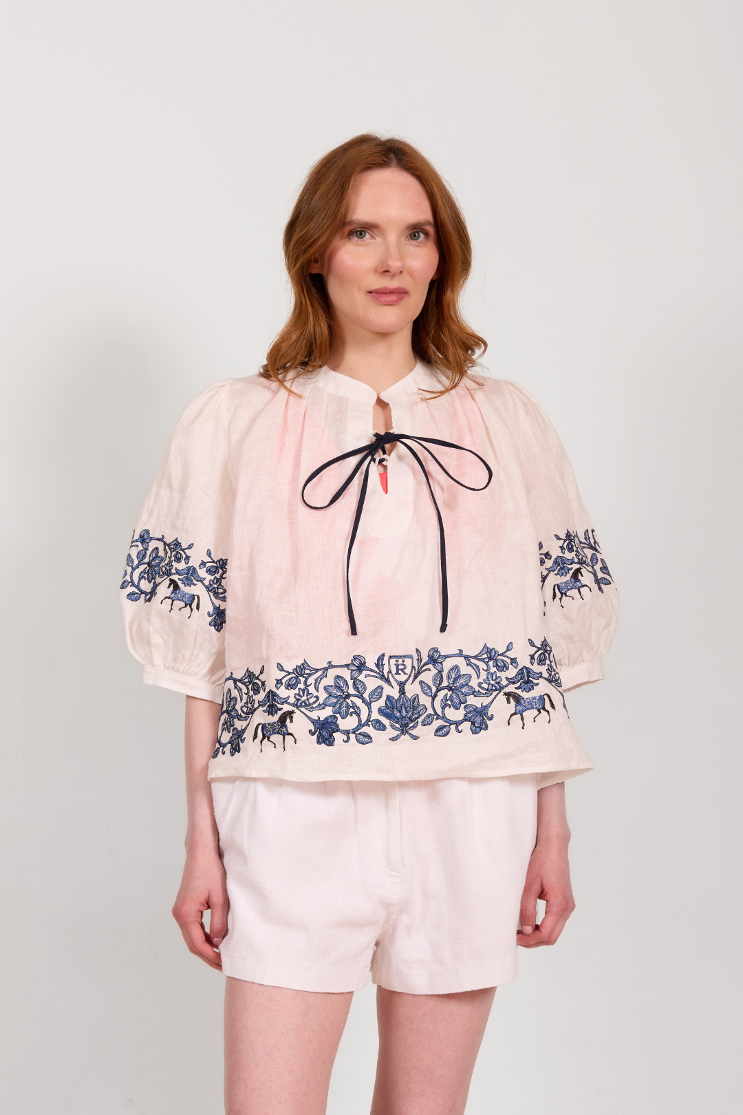 Florale Embroidered Linen Blouse | White