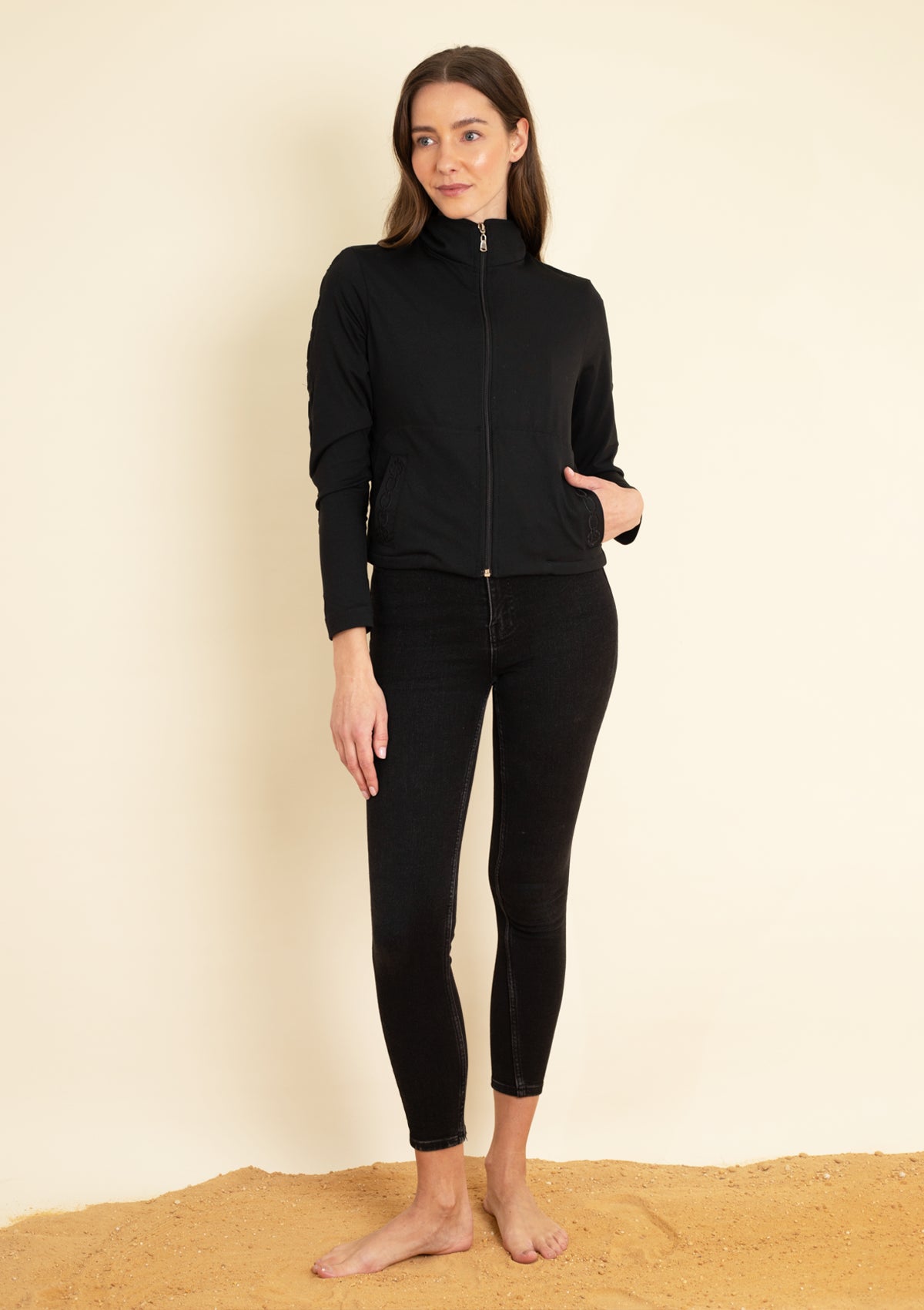 Equus Embroidered Zip Jacket | Noir - Rönner