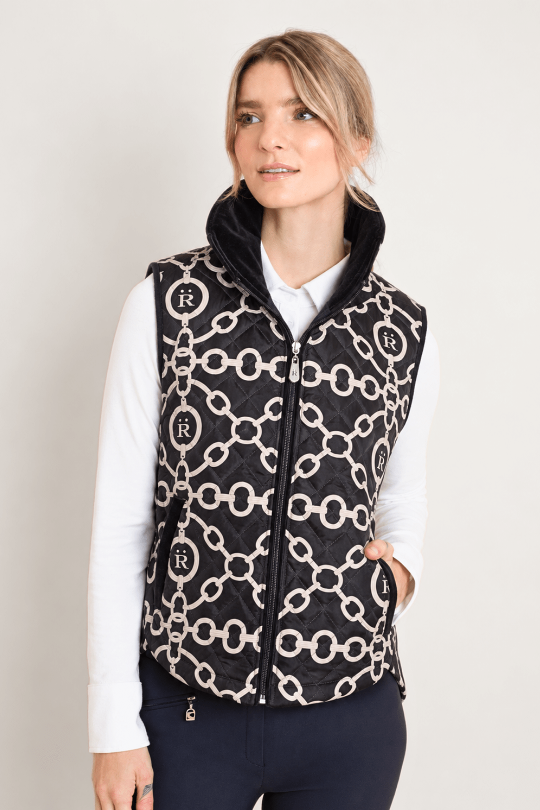 Aros | Florence Quilted Vest | Velvet - RönnerVestBlack