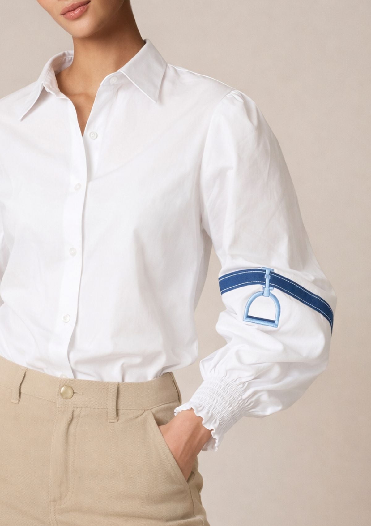 Connie Shirt | White | Embroidered Stirrup - RönnerShirtXS