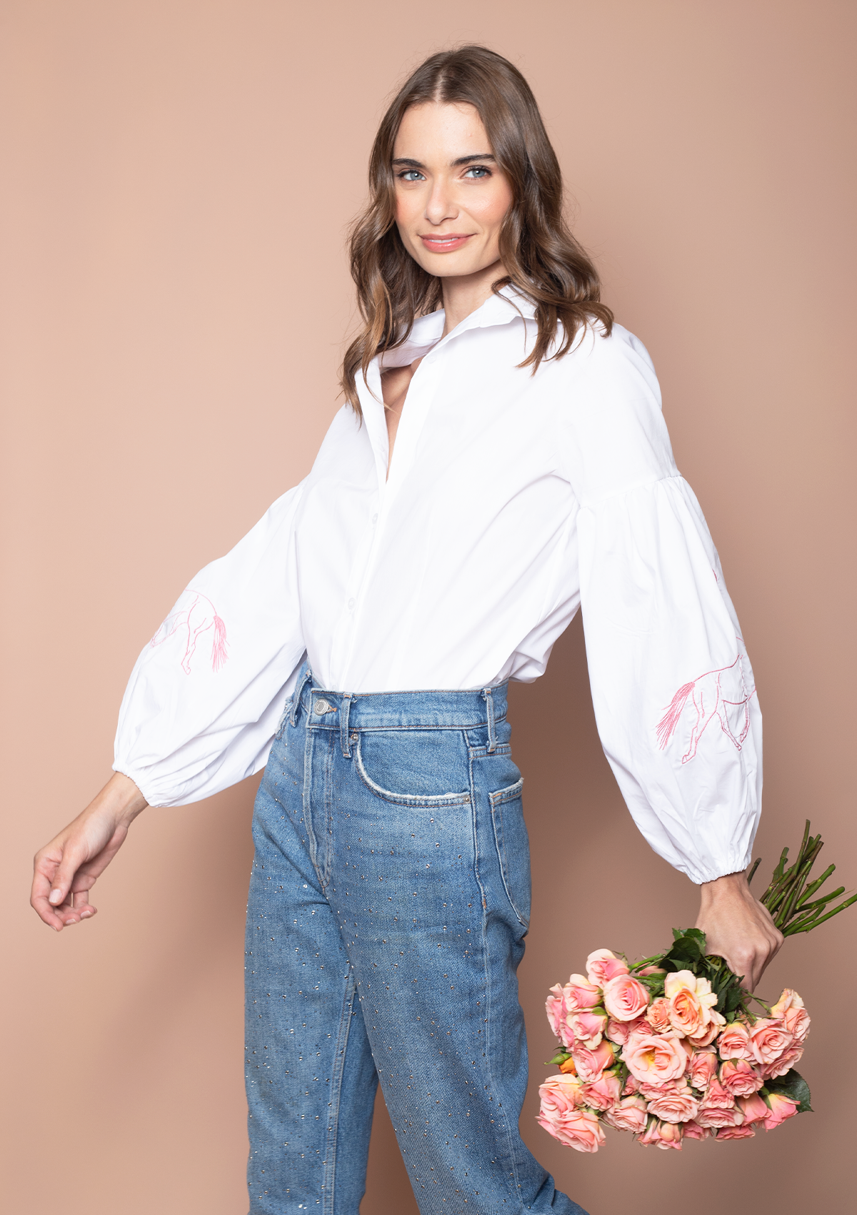 Annie Shirt Embroidered | White & Pink