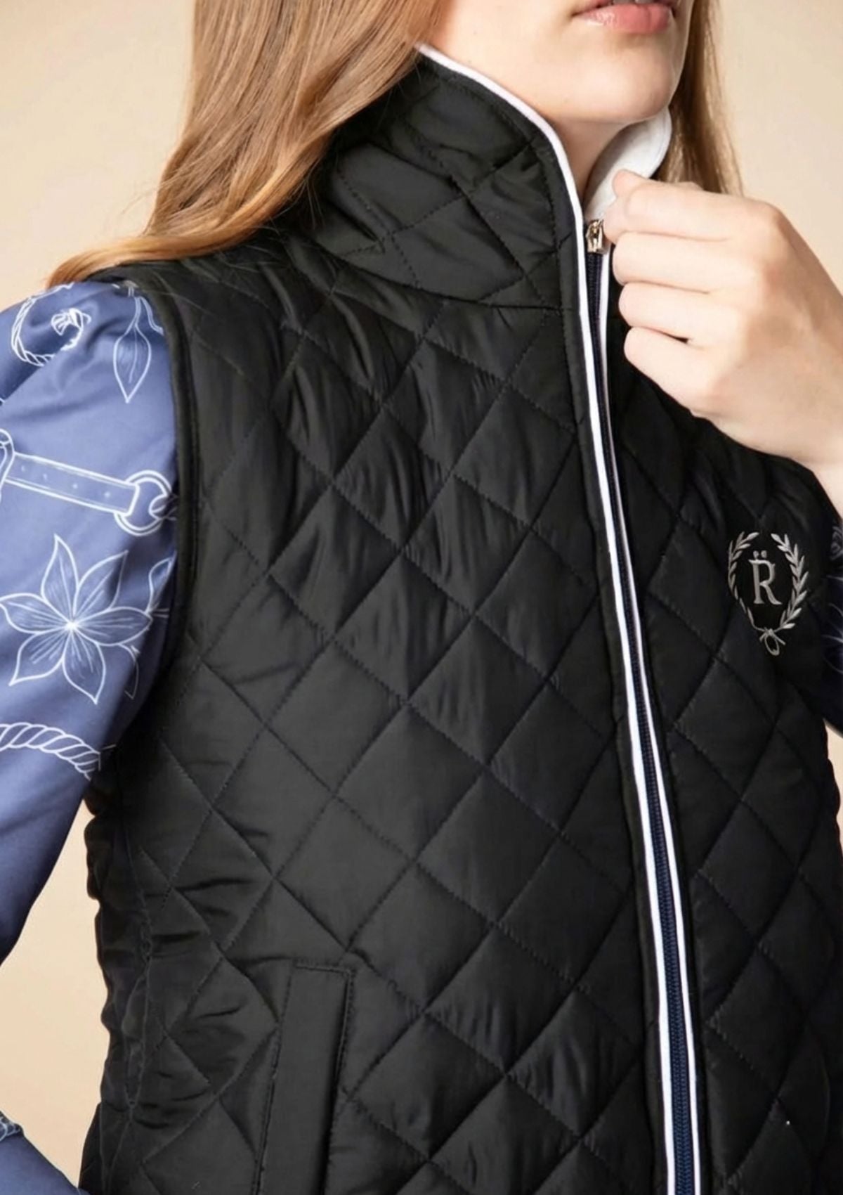 Florence Barn Vest | Embroidered - RönnerVestXS