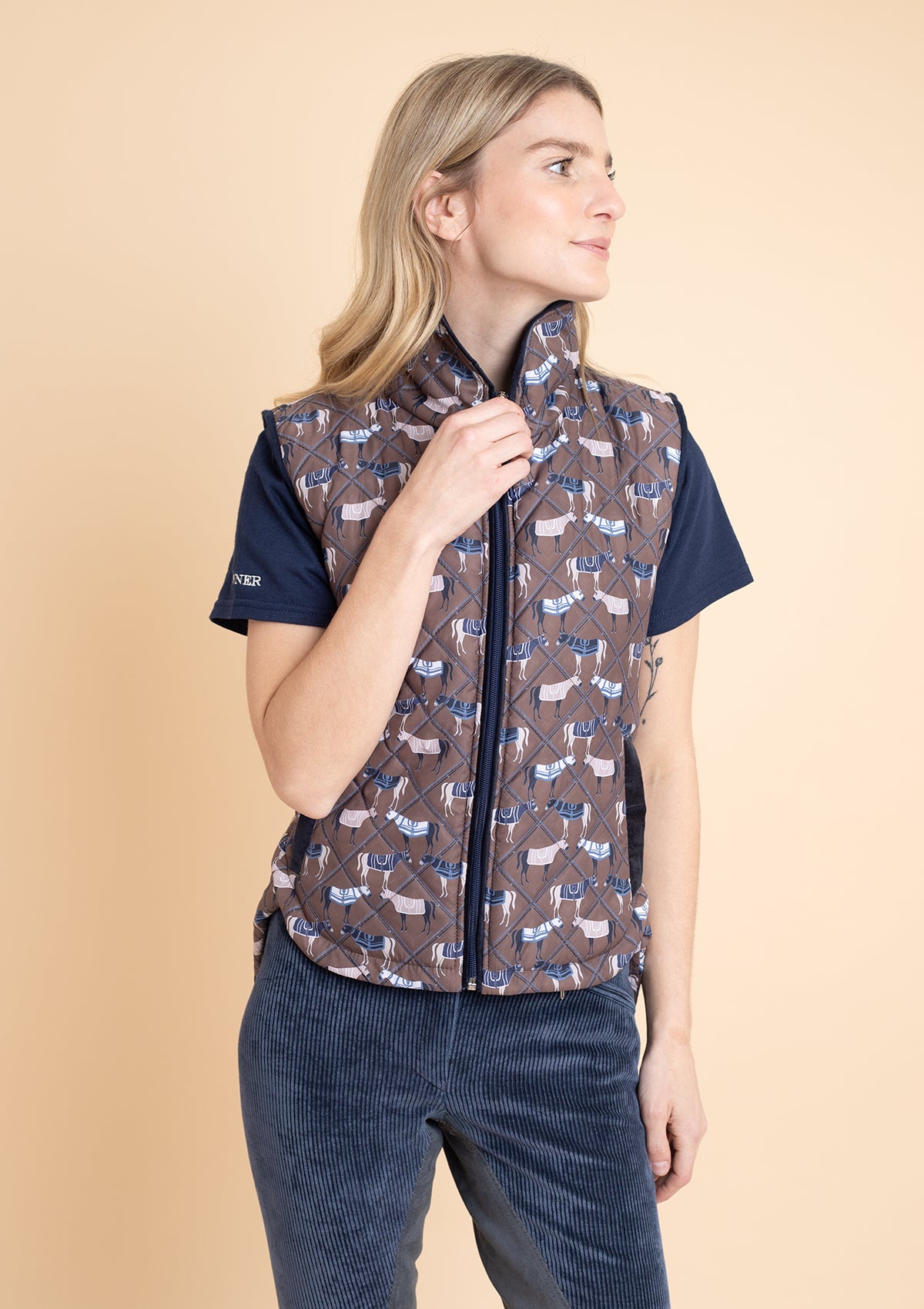 Florence Quilted Vest | Victory Print | Chestnut