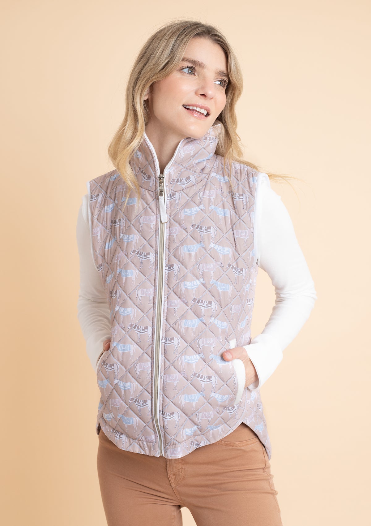 Florence Quilted Vest | Victory Print | Taupe