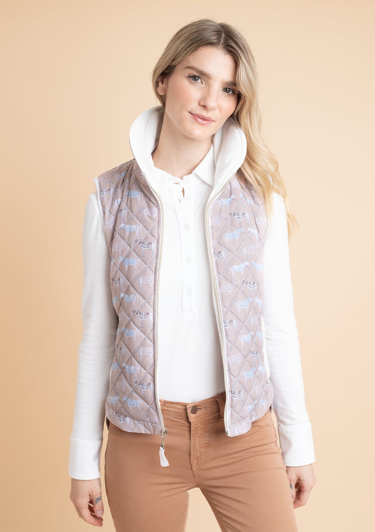 Florence Quilted Vest | Victory Print | Taupe