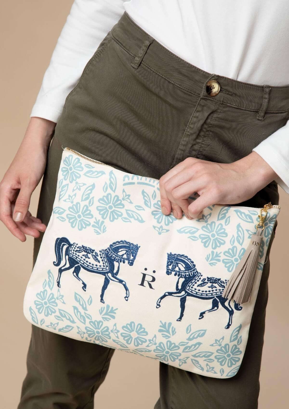 Flower Horses Pouch - RönnerPouchBlue