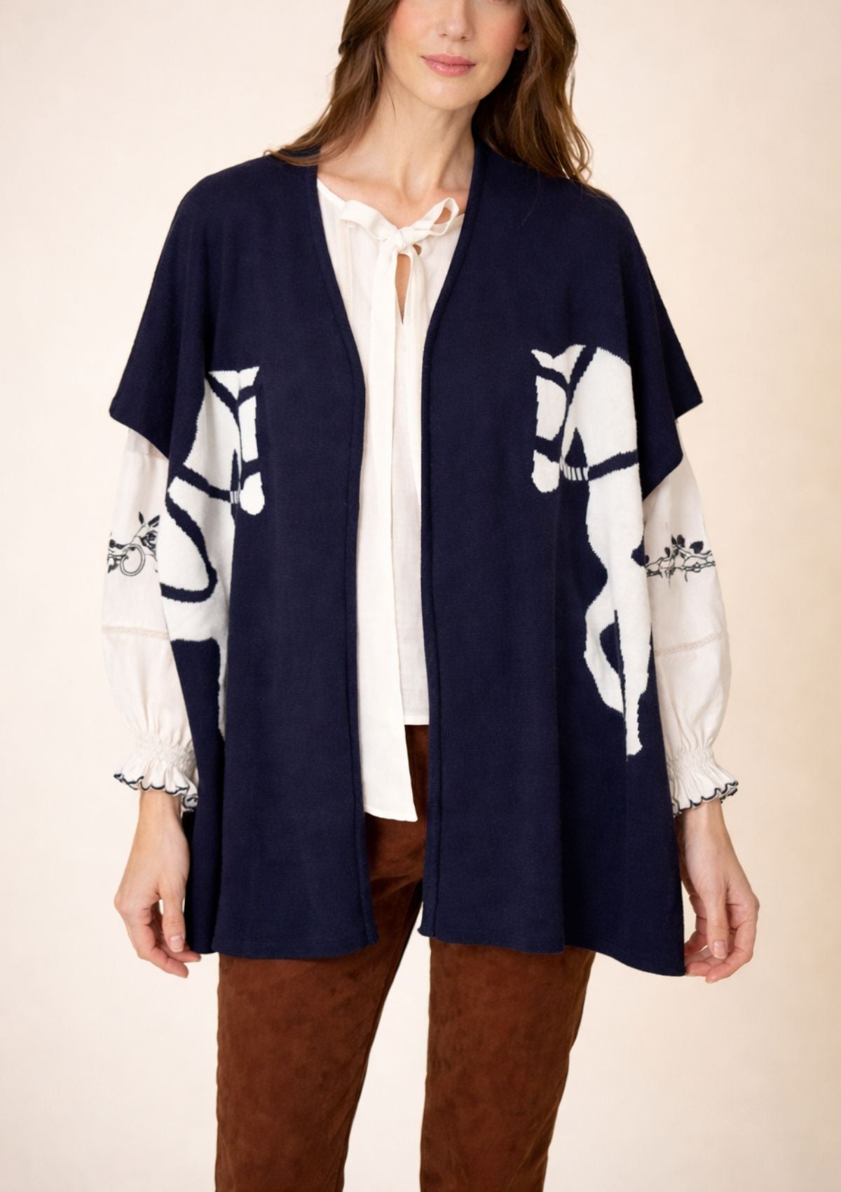 Marina Poncho | Classic Knit - RönnerBlack and Gold