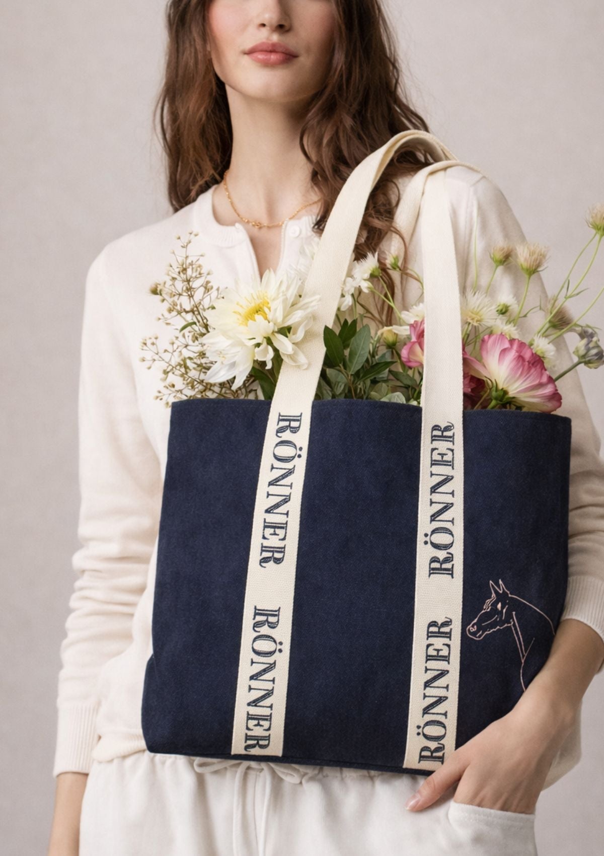 Oversized Equestrian Tote - RönnerNavy