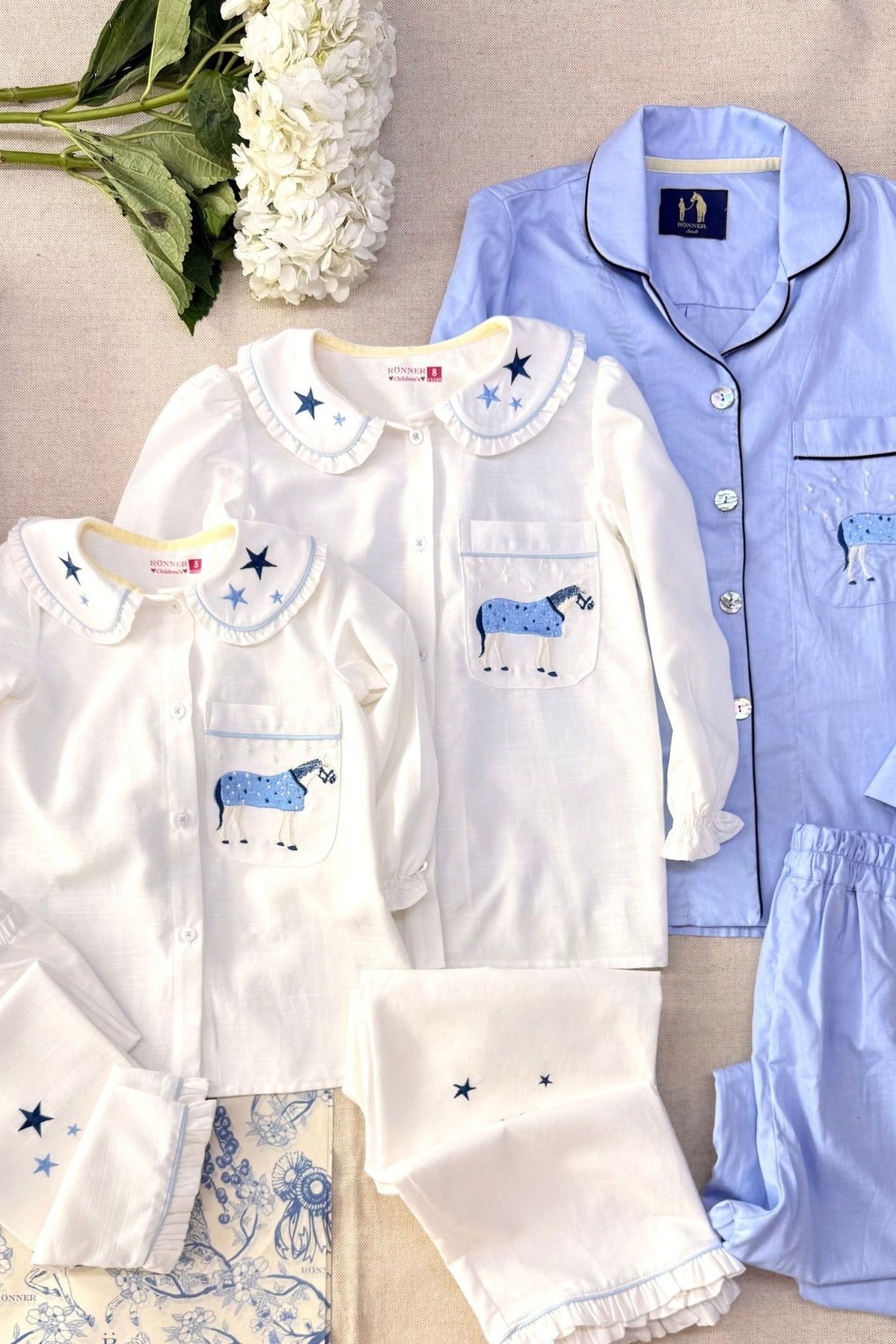 Stars & Horses Children's PJ's Set - RönnerLong Sleeve Set2 yrs