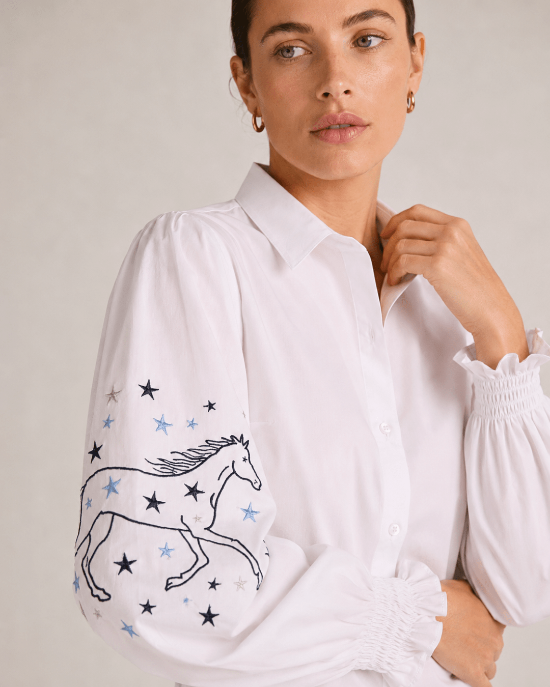 Stella Button | Down Shirt | Embroidered Stars - RönnerXS