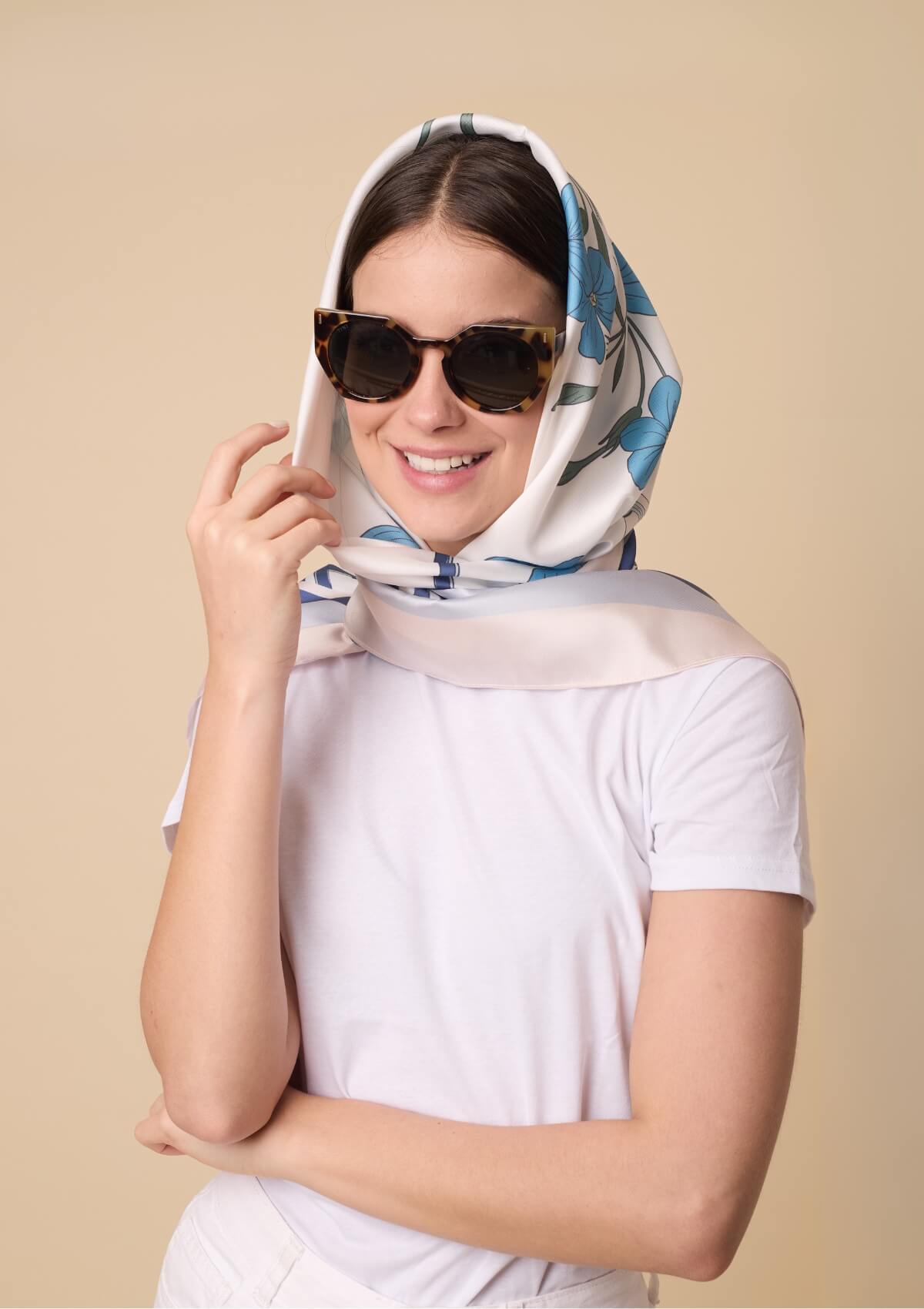 The Derby Scarf | Large (120cm x 120cm) - RönnerBlue Sky