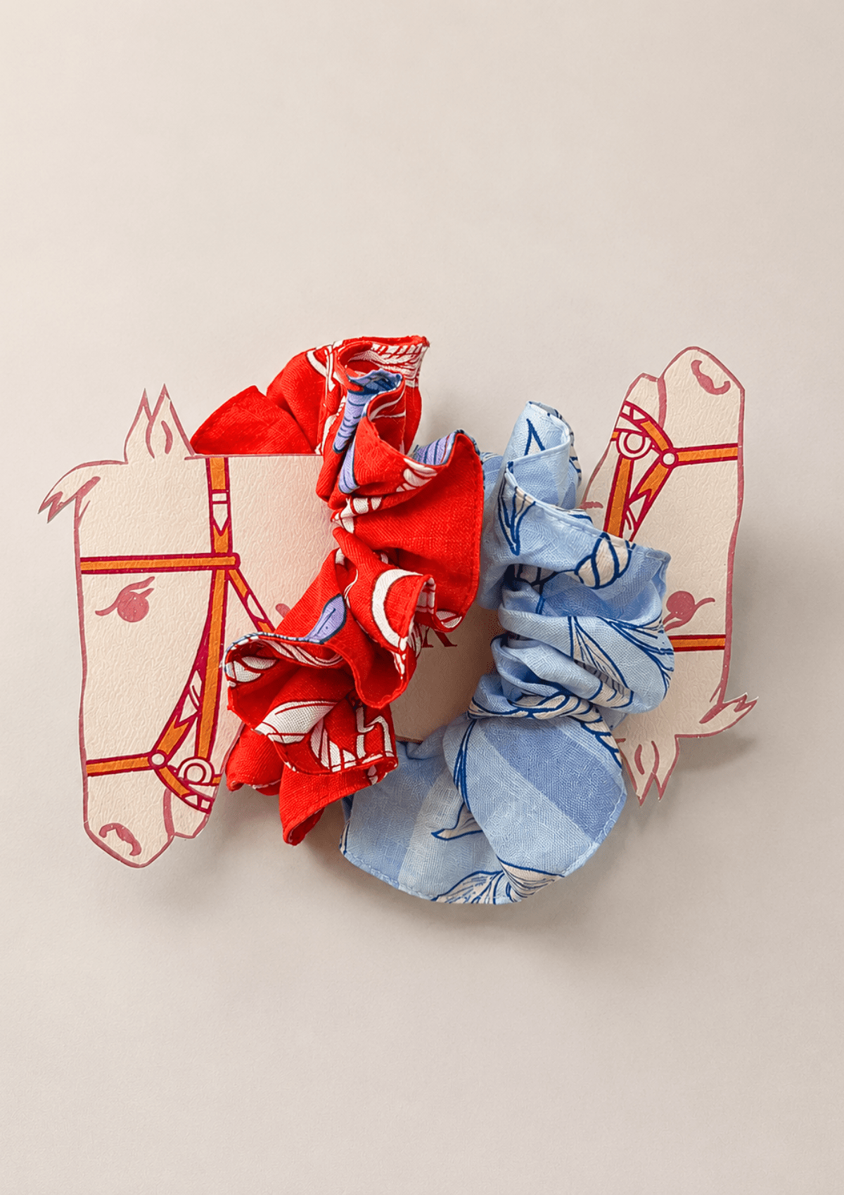 The Horse Girl Linen Scrunchie Duo - Red & Pastel Blue - RönnerHair accessoriesLinen