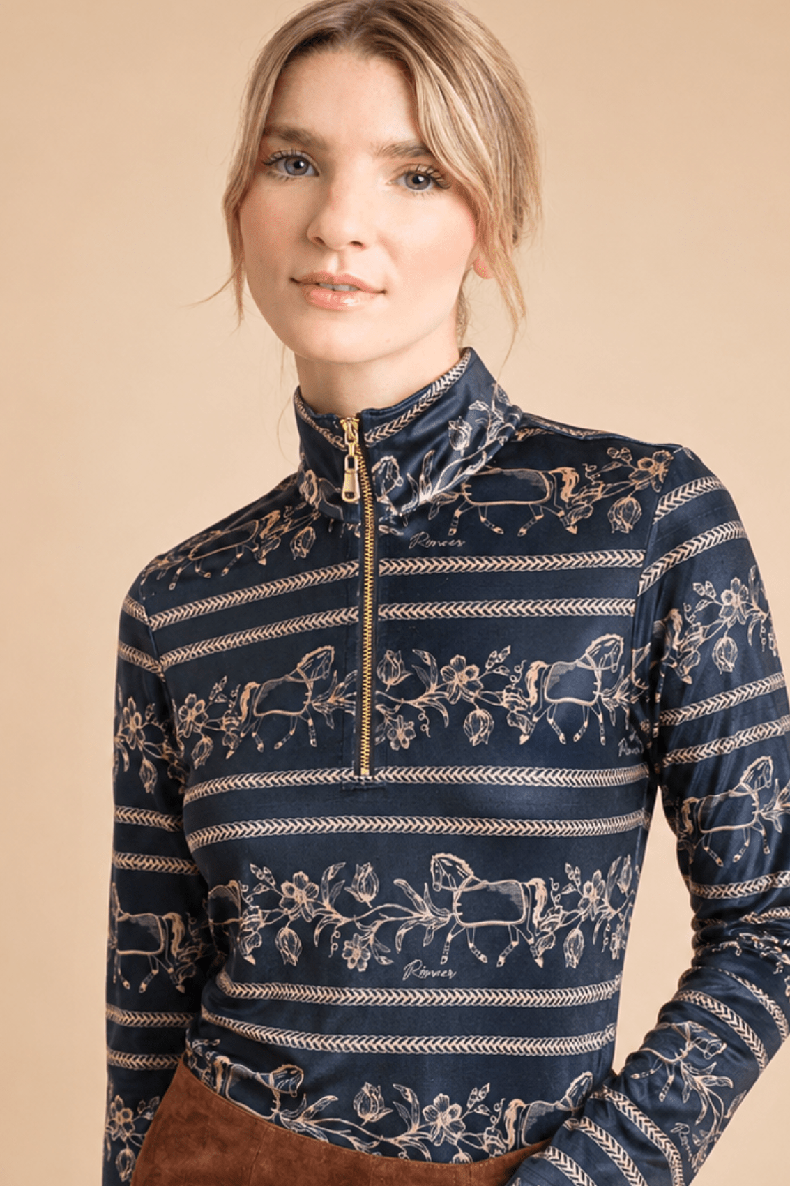 Velour Quarter Zip | Long Sleeve | Dancing Horses Print | Noir - RönnerShirtXS
