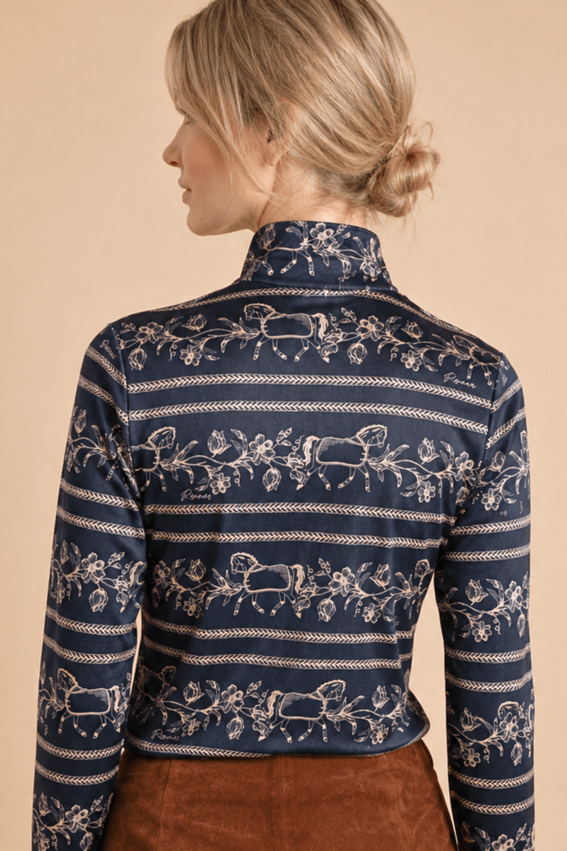 Velour Quarter Zip | Long Sleeve | Dancing Horses Print | Noir - RönnerShirtXS